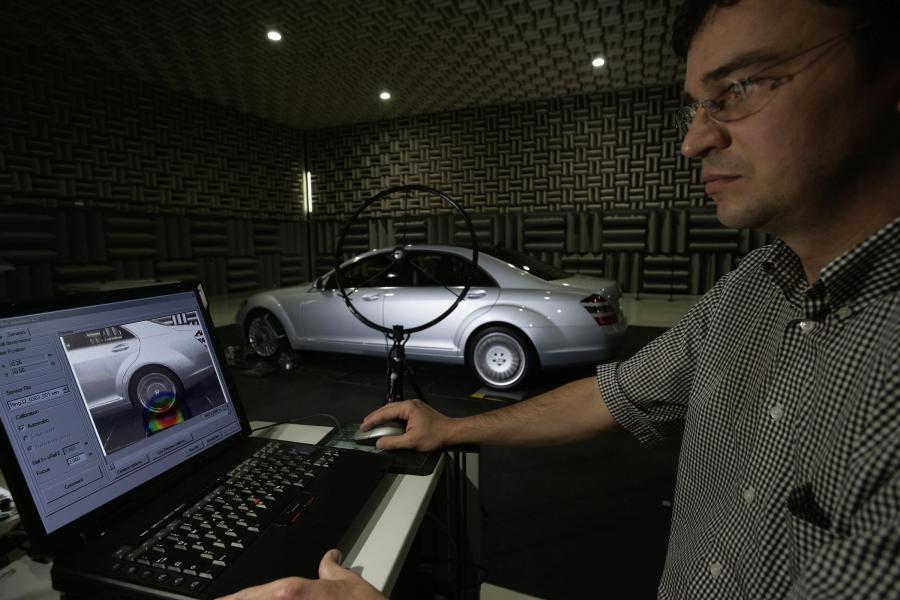  Mercedes-Benz S-Class 2007 года  (фото 343 из 414)